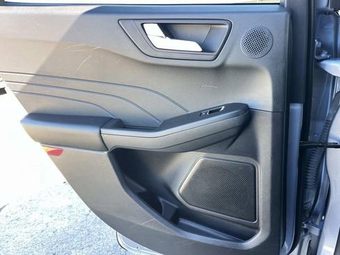 Used 2022 Ford Escape SEL w/ Technology Package image 23