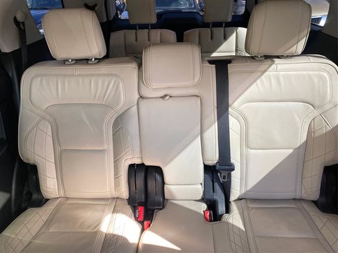Used 2016 Ford Explorer Platinum AWD/4WD image 25