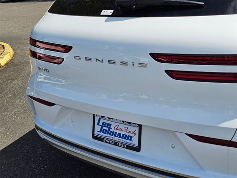 New 2026 Genesis Electrified GV70 Standard image 13