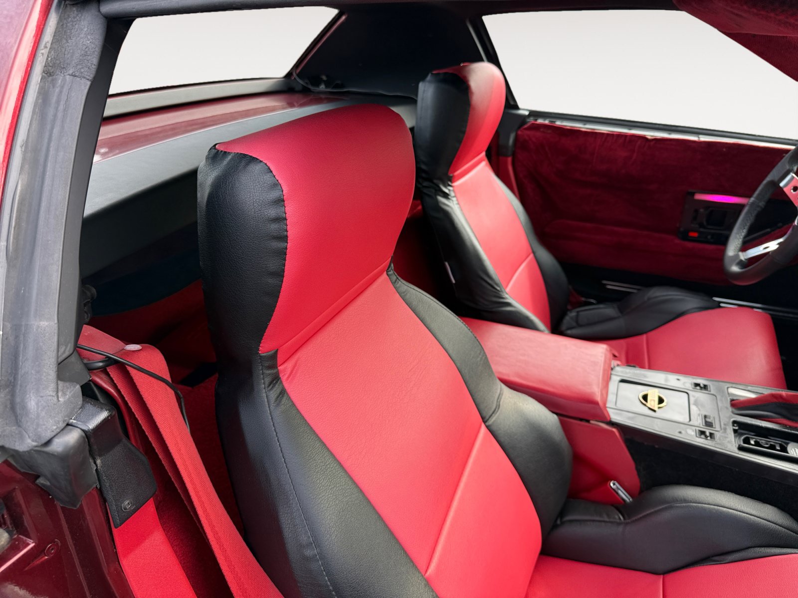 Used 1989 Chevrolet Corvette Convertible RWD image 18