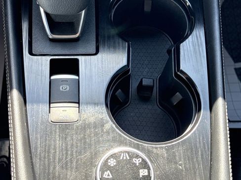 Used 2021 Nissan Rogue SL w/ Premium Package image 31