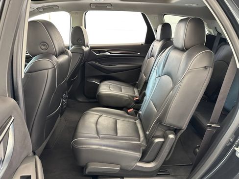 Used 2021 Buick Enclave Avenir w/ Avenir Technology Package AWD/4WD image 38