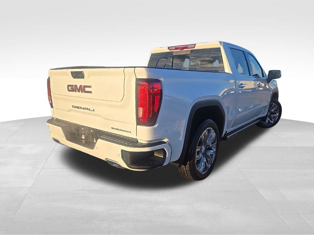 Certified 2024 GMC Sierra 1500 Denali w/ Denali Reserve Package AWD/4WD image 5