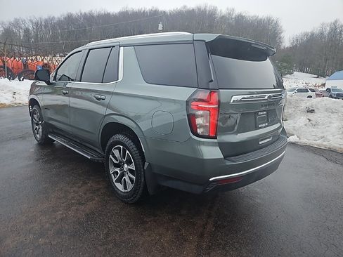 Used 2023 Chevrolet Tahoe LT w/ Luxury Package image 3