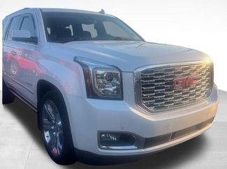 Used 2019 GMC Yukon Denali w/ Denali Ultimate Package video 1