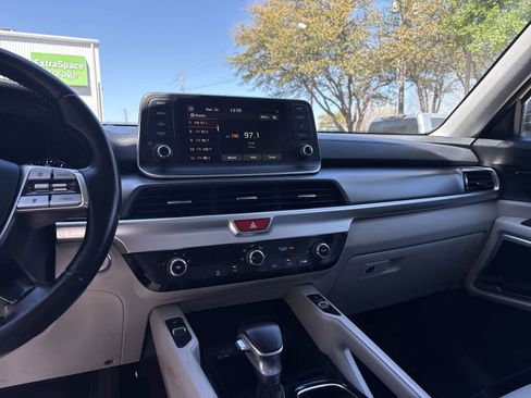 Used 2020 Kia Telluride S image 28