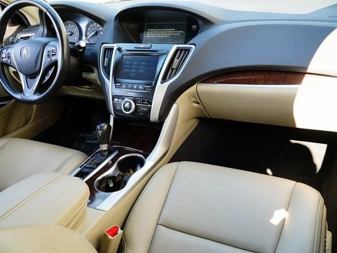 Used 2018 Acura TLX w/ Technology Package image 12
