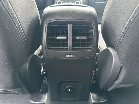 Used 2025 Ford Escape Active image 21