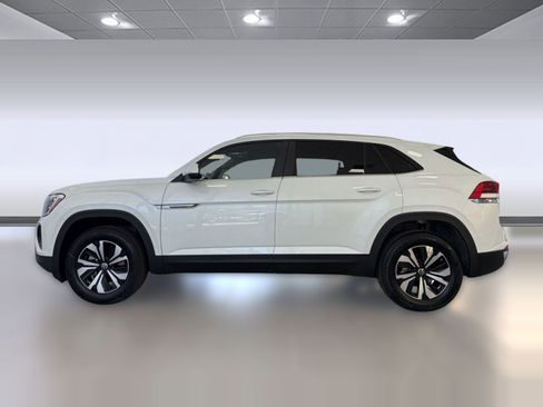 New 2026 Volkswagen Atlas Cross Sport SE AWD/4WD image 2