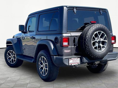Used 2024 Jeep Wrangler Sport S image 10