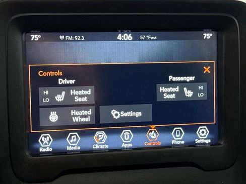 Used 2021 Jeep Renegade Latitude image 31