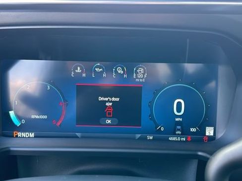 Certified 2025 Ford F450 Platinum w/ FX4 Off-Road Package image 18