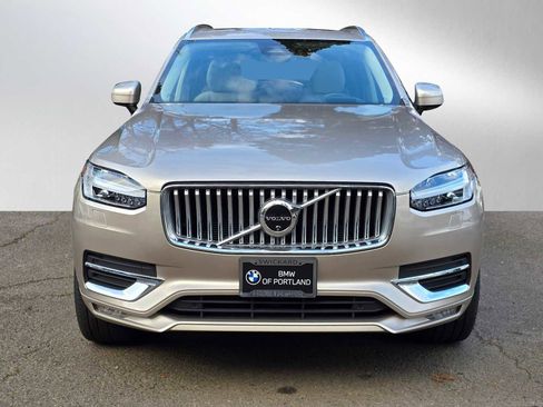 Used 2024 Volvo XC90 B6 Ultimate w/ Protection Package Premier image 8