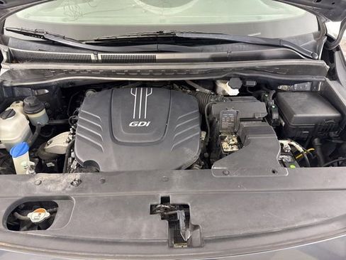 Used 2017 Kia Sedona LX w/ LX Essentials Premium Package FWD image 19