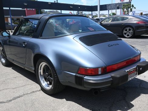 Used 1987 Porsche 911 Carrera RWD image 11