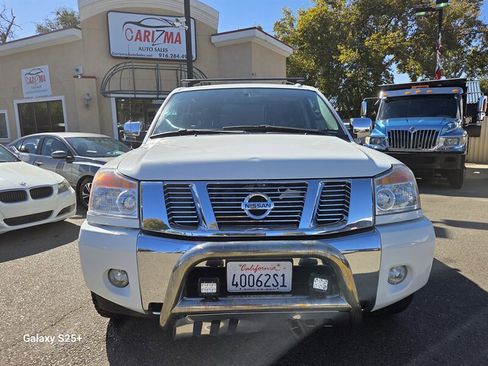 Used 2014 Nissan Titan SV w/ SV Value Truck Package image 2