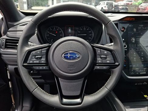 Used 2025 Subaru Forester Premium AWD/4WD image 15
