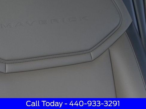 New 2026 Ford Maverick Lariat image 18