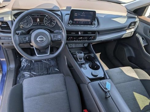 Used 2023 Nissan Rogue SV AWD/4WD image 17