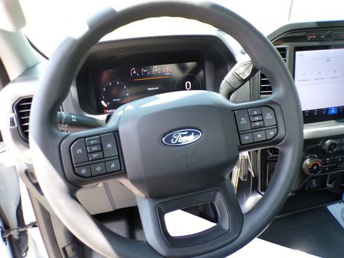 Used 2024 Ford F150 XL RWD image 12