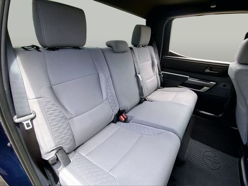 Used 2025 Toyota Tundra SR5 w/ SR5 Convenience Package AWD/4WD image 19
