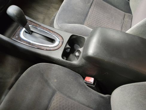 Used 2016 Chevrolet Impala LT image 26