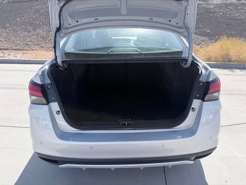 Used 2024 Nissan Versa SV FWD image 28