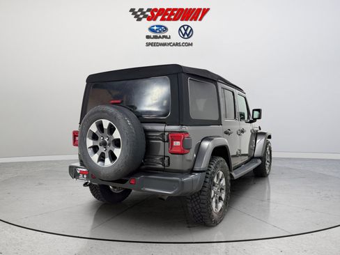 Used 2019 Jeep Wrangler Unlimited Sahara w/ Dual Top Group image 7