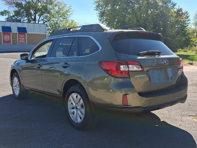 Used 2016 Subaru Outback 2.5i Premium AWD/4WD image 7