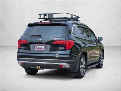 Used 2017 Honda Pilot Elite image 5