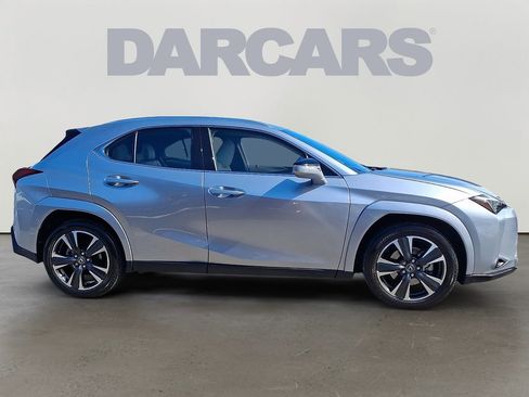 Used 2025 Lexus UX 300h AWD w/ Accessory Package (Z1) image 7