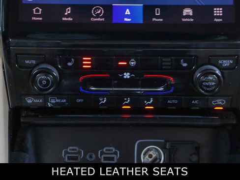 Used 2021 Jeep Grand Cherokee L Limited image 21