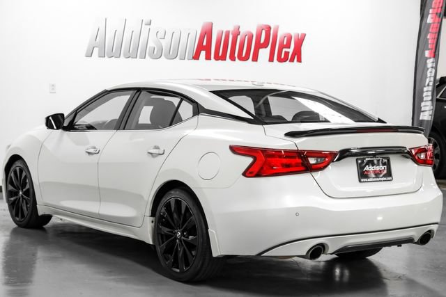 Used 2018 Nissan Maxima SR w/ Midnight Edition FWD image 11