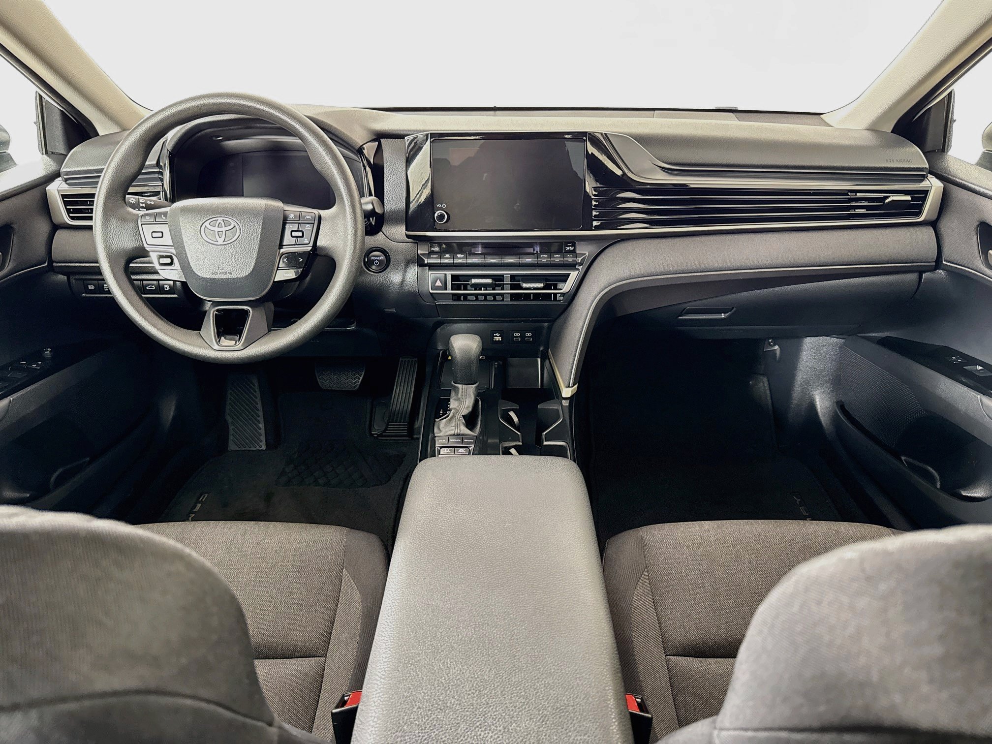 Certified 2025 Toyota Camry LE FWD image 3
