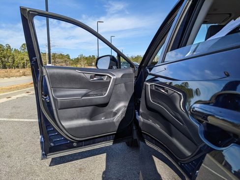 Used 2024 Toyota RAV4 XLE image 49