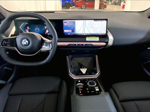 Used 2025 BMW X3 xDrive30i w/ Premium Package AWD/4WD image 5