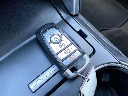Used 2018 Ford Explorer Limited FWD image 13