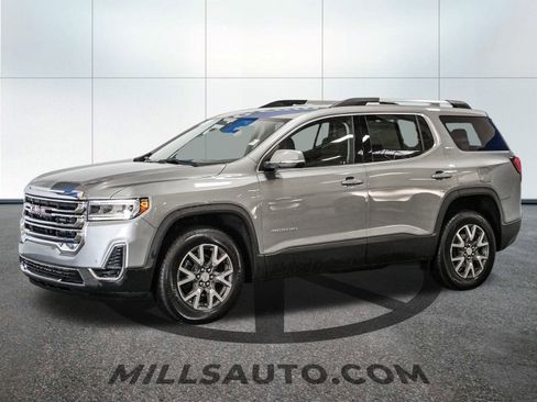 Certified 2023 GMC Acadia SLE w/ Driver Convenience Package image 2