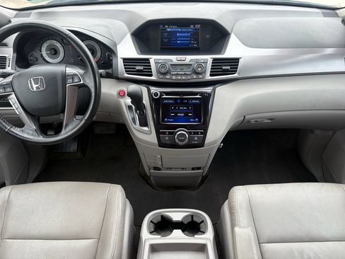 Used 2016 Honda Odyssey EX-L image 2
