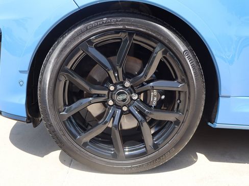 Used 2022 Land Rover Range Rover Sport SVR AWD/4WD image 11