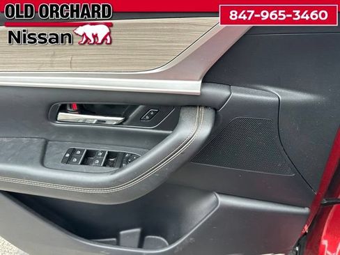 Used 2025 MAZDA CX-70 Plug-In Hybrid w/ Premium Pkg AWD/4WD image 11