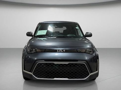 Used 2025 Kia Soul LX w/ LX Technology Package FWD image 9