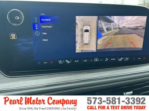 New 2026 Chevrolet Tahoe Premier w/ Sun And Tow Package AWD/4WD image 17