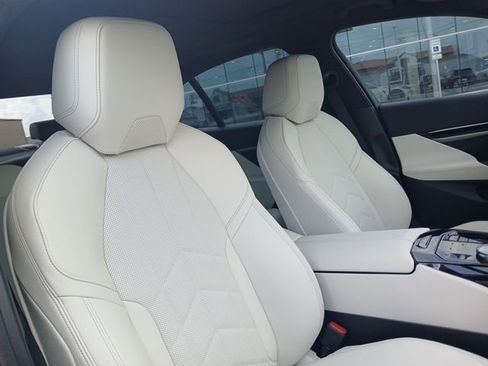 New 2026 BMW 530i w/ M Sport Package RWD image 18