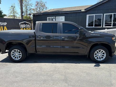 Used 2021 Chevrolet Silverado 1500 LT RWD image 9