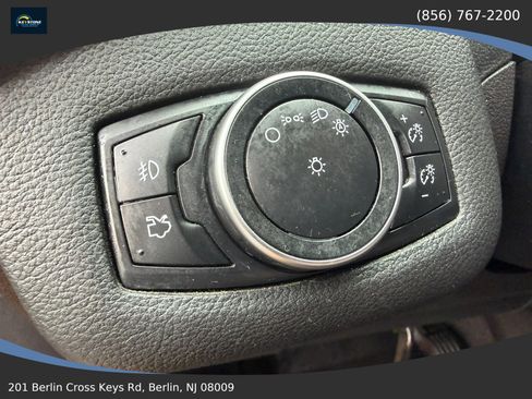 Used 2016 Ford Escape SE w/ Equipment Group 201A FWD image 30