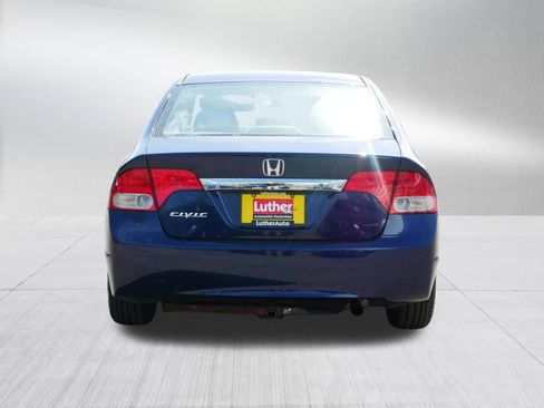 Used 2010 Honda Civic LX image 6