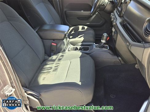 Used 2019 Jeep Wrangler Unlimited Sport S image 18