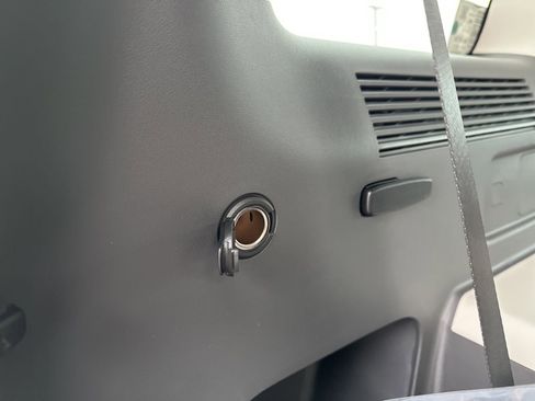 New 2026 Hyundai Santa Fe SE image 8