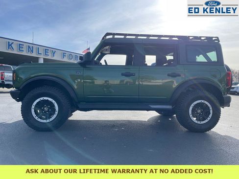 Used 2023 Ford Bronco 4-Door w/ Sasquatch Package image 2